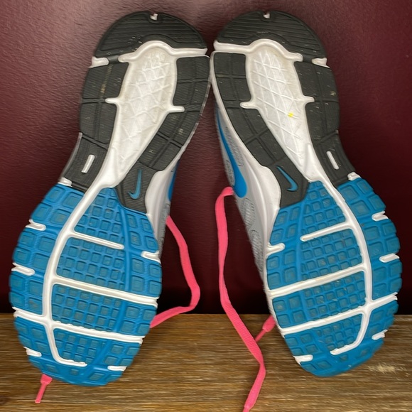 Nike Revolution 2 Women’s 9 Wolf Gray Turquoise Pink Running Shoe - Picture 8 of 9